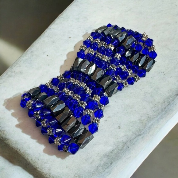 Magnetic Hematite & Royal Blue Bicone Crystal Bead Wrap Bracelet - Picture 2 of 9